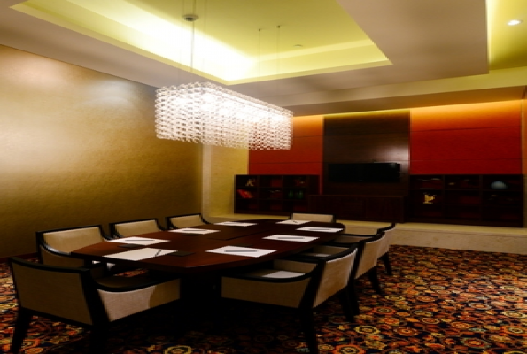 DoubleTree by Hilton Hotel Pune 5