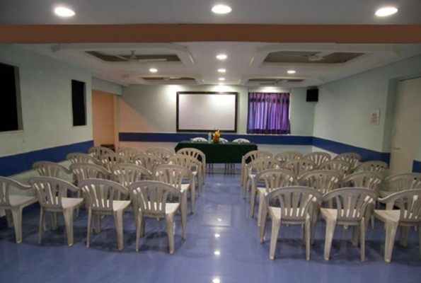 Hotel Raviraj Pune