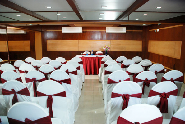 Hotel Pan Asia Continental 4