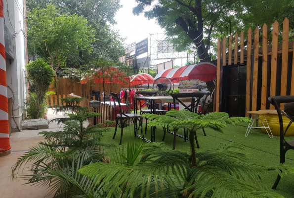 Scotchyard Kitchen And Bar 5