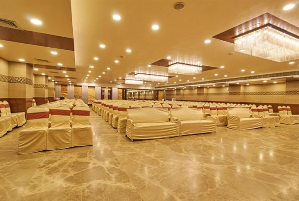 Hotel Ratana International