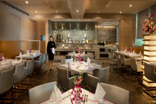 Royal Orchid Central 3