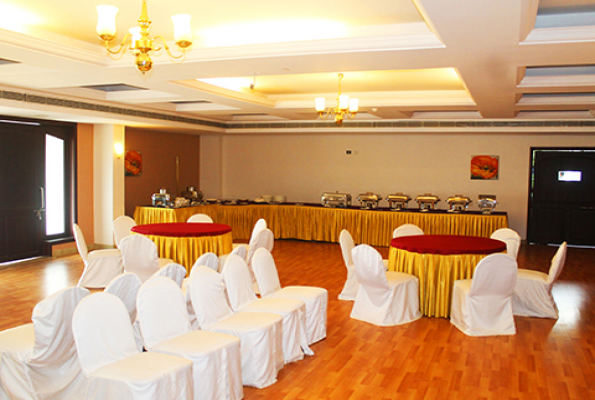 Golf View Hotel and Suites