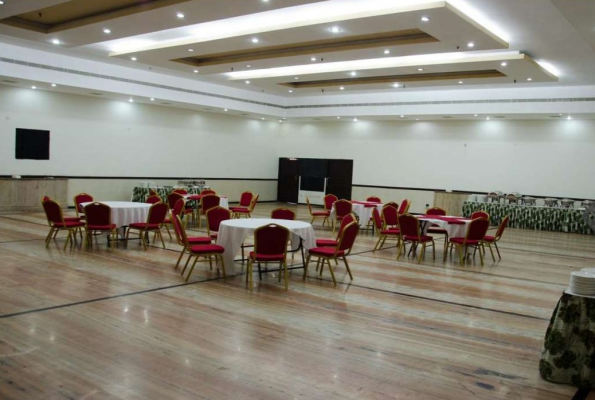 Hotel Abu Sarovar Portico 3