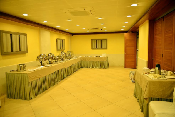 Goa Woodlands Hotel 1