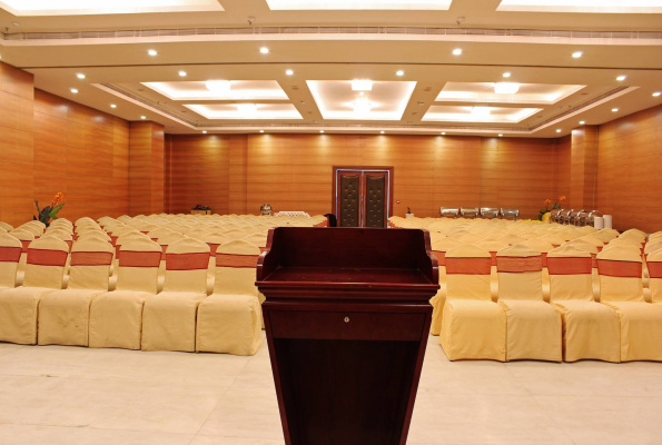 Hotel Chennai Le Palace 1