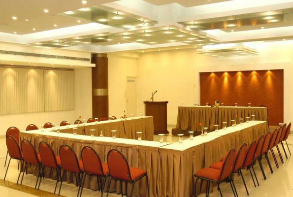 Quality Airport Hotel 4