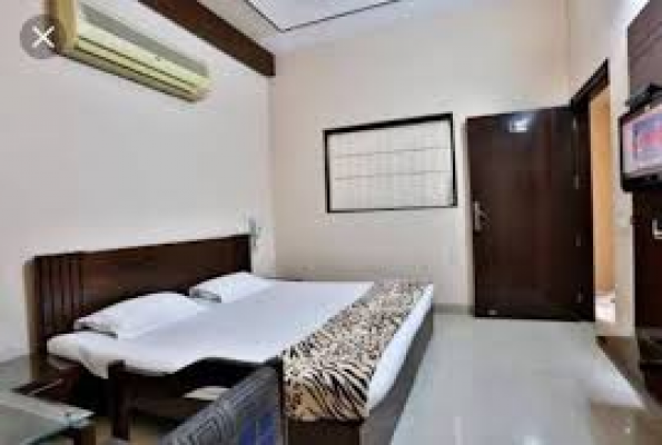 Hotel Maharani Regency 4