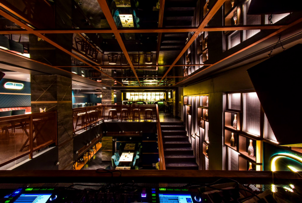 Lit Bar & Ristorante