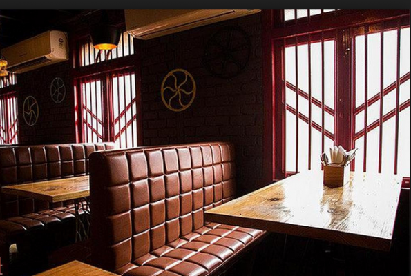 90ml Bar & Kitchen 3