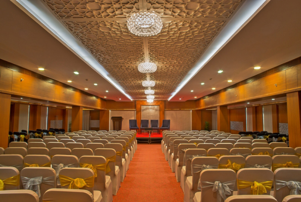 Clarion Hotel President