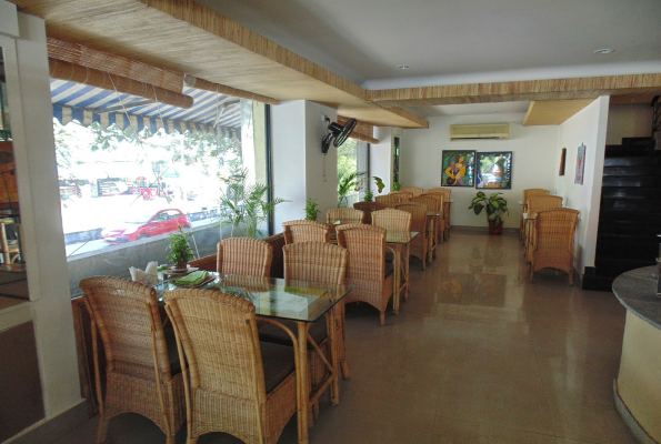 Carrots Restaurant 1