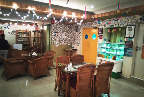 Carrots Restaurant 4