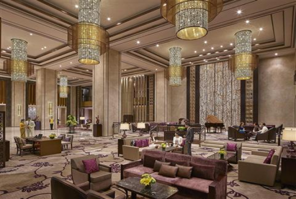 Shangri La Hotel Bangalore 3