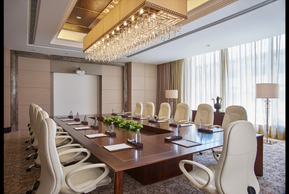 Shangri La Hotel Bangalore