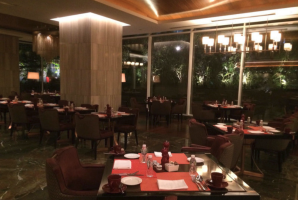 Shangri La Hotel Bangalore 4