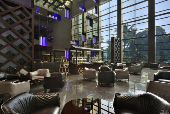 Radisson Blu Atria Bengaluru 4