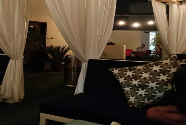 Banera The Lounge And Bar 2