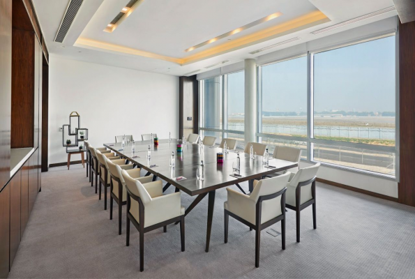 Andaz Delhi By Hyatt 4