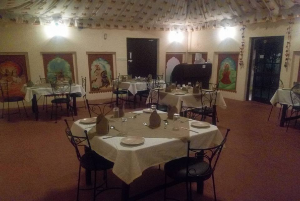 Odhani Restaurant & Cafe 5