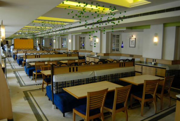 Kamat Lingapur Hotel 4