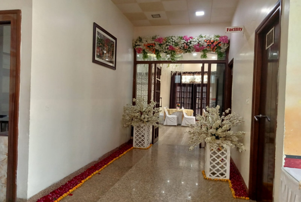 Hotel Yash Regency 3