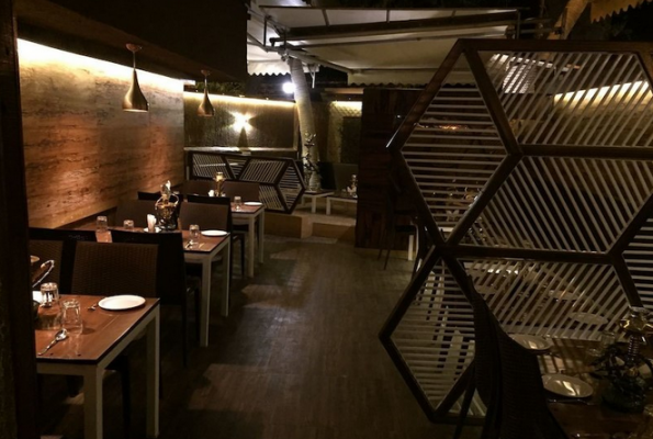 Rreloaded Bar And Kitchen