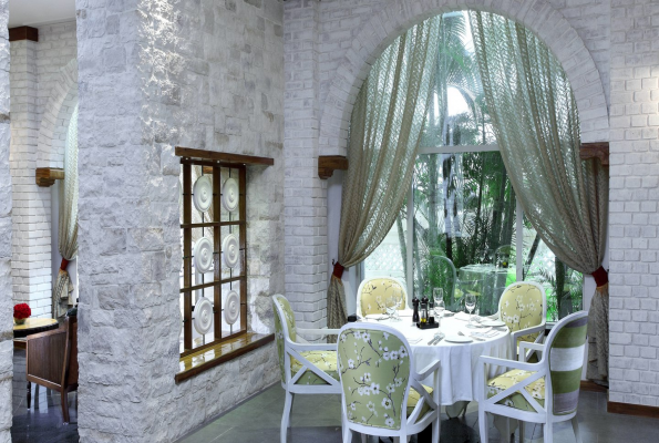 Sheraton Grand Pune Bund Garden Hotel 1