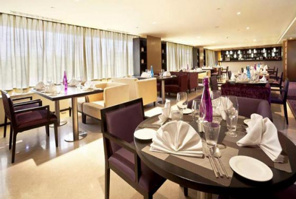 Davanam Sarovar Portico Suites 3