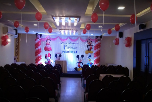 Square Space Party Hall And Business Centre