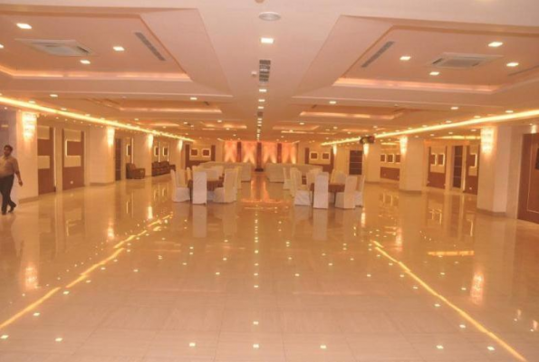 Ganpati Golden Banquet