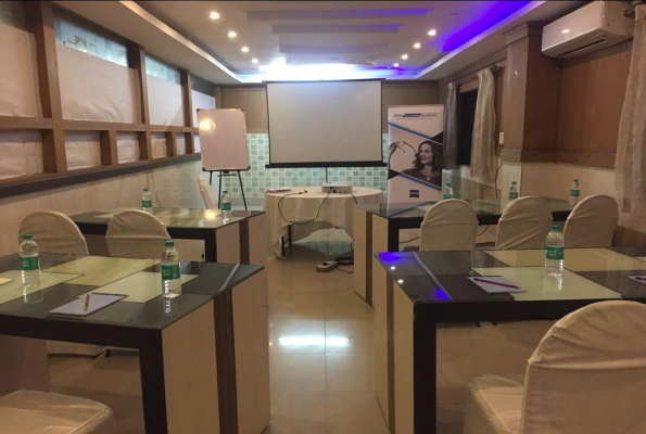 Hotel Millennium Plaza