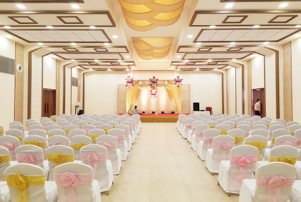 Utsav Banquets And Lawn 2