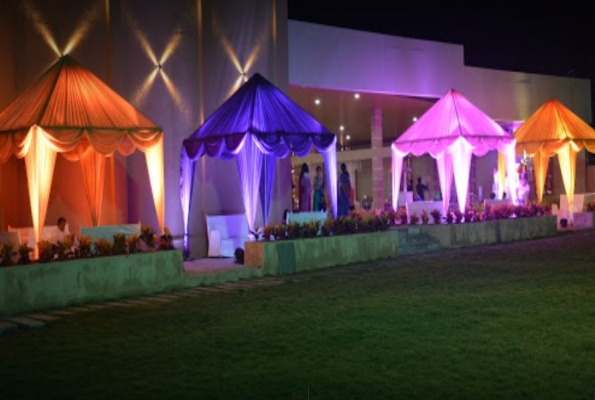 Utsav Banquets And Lawn 2