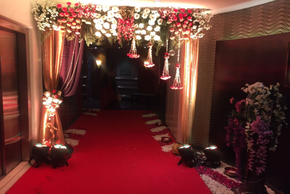 Peninsula Grand Hotel 3