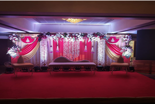 Peninsula Grand Hotel 4