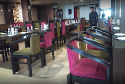 The Posh Pouf Restaurant And Banquet