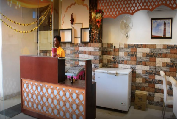 Lakhnavi Chatkara Restaurant 2