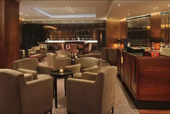 Hilton Bangalore Embassy Golflinks 4