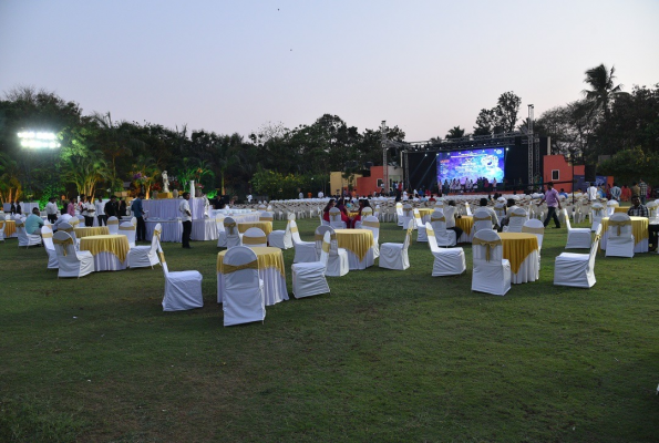 Vrindavan Lawns