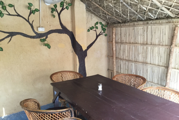 Mughlai Huttz The Restaurant 3