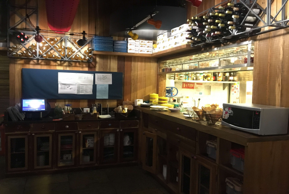 Cafe Delhi Heights Dlf Phase 4 4