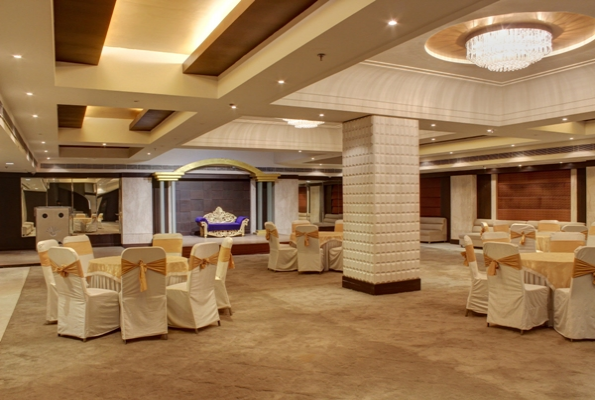 Aavaa Surya Continental