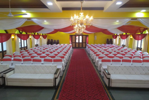 Shree Giriraj Balaji Banquets