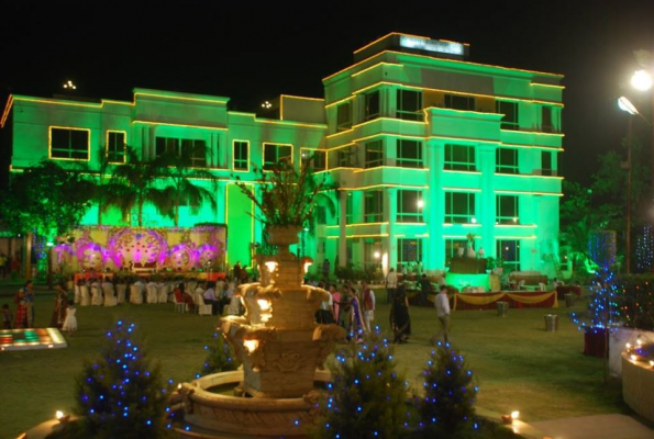 Hotel Sanskar Upvan 2