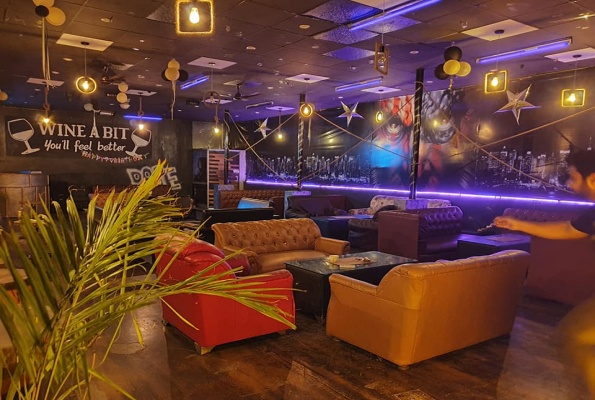 Potblack Cafe And Lounge 2