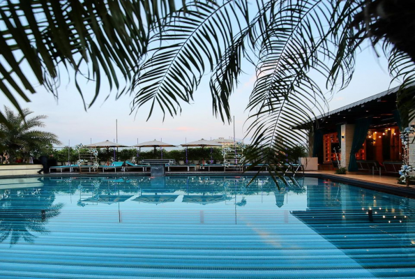 The Landmark Hotel 4