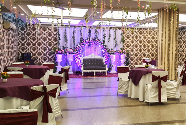 Alpina Hotel & Suites