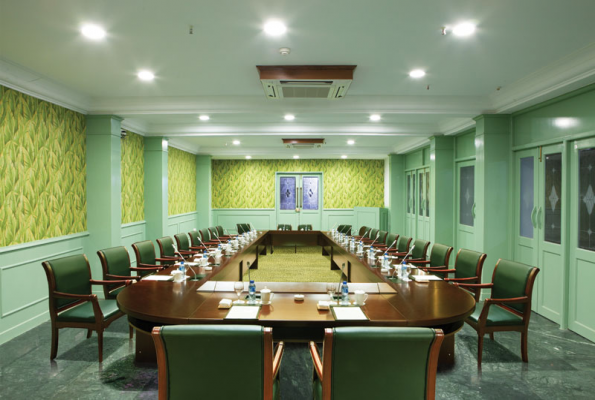 Hotel Komfort Suites 3