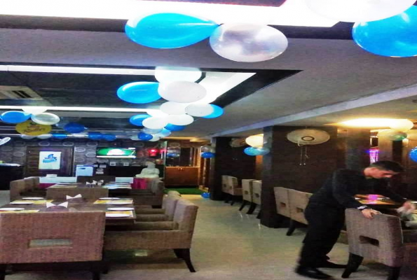 Spinns Family Restaurant And Party Hall 5